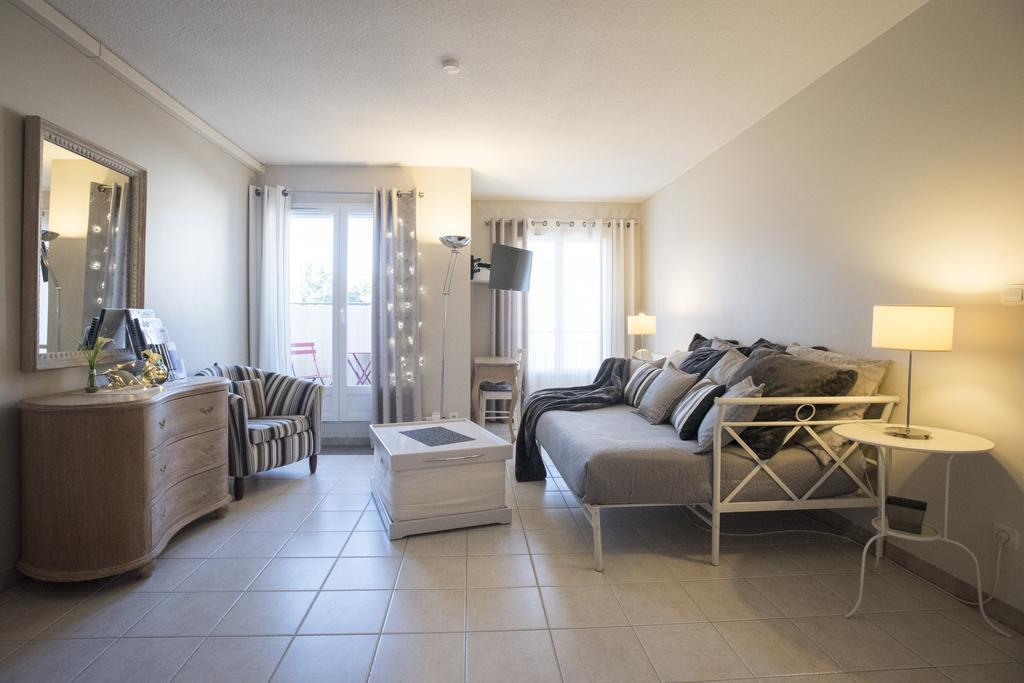 Ferienwohnung Les Gemeaux Avignon Exterior foto